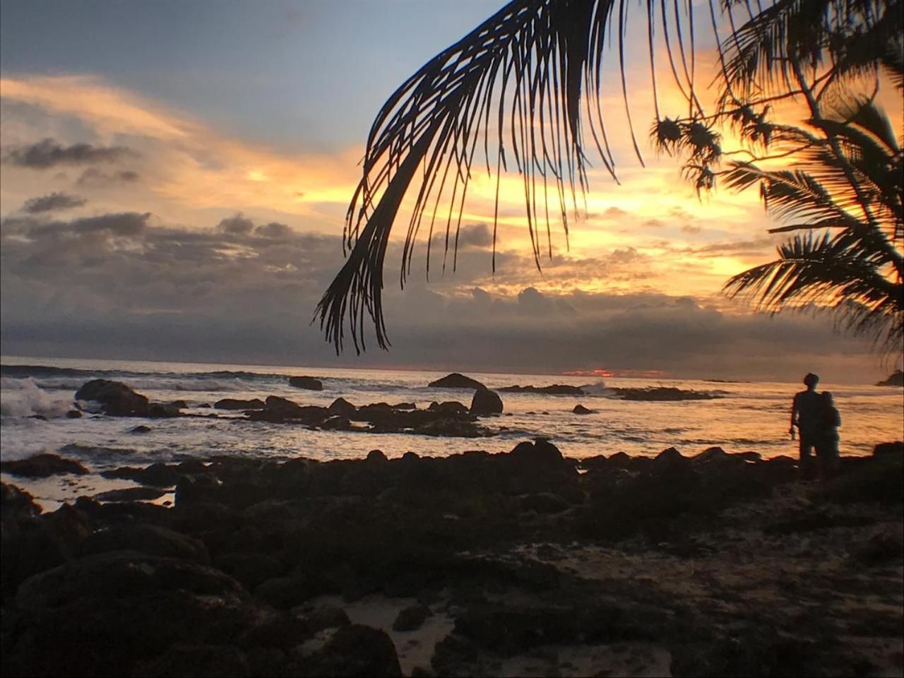 Ram'S Surfing Beach,Midigama East Exteriér fotografie